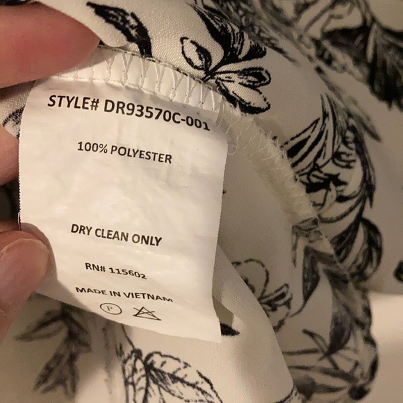 Perfect transition dress ✨ - Picture 6 of 6